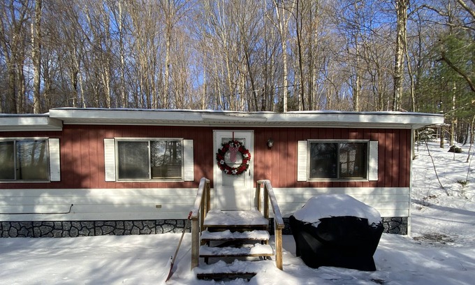 Rockwood House | Cozy Up Retreat