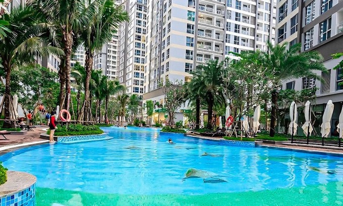 Hang Xanh Apartment | Cozy- Vinhomes Central Park Apartments