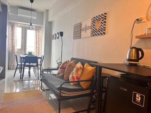 Barangay 76 Apartment | CozyCoastStay by APPLETRAVELBEYONDPH