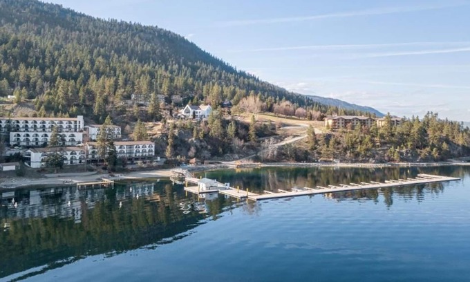 Central Okanagan Apartment | Cozystay Signature: Lake Okanagan Resort