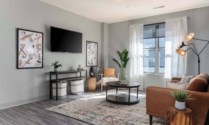 Central Business District Apartment | CozySuites at the Banks gym, pool 02
