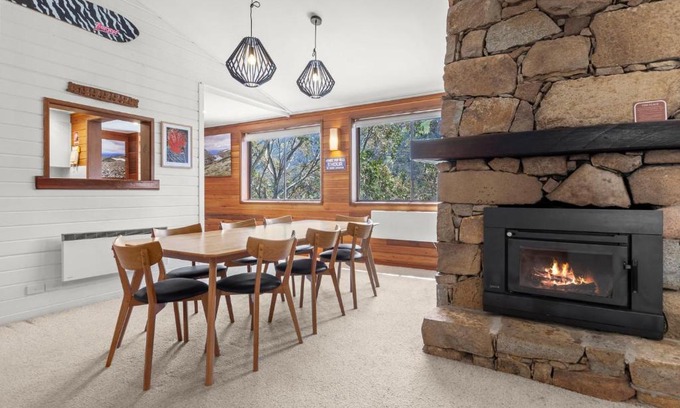 Thredbo Apartment | Crackenback Express - Tyrola 13