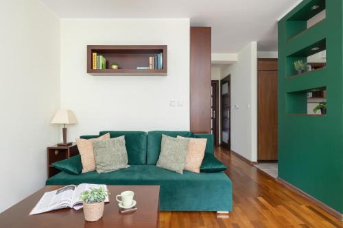 Lagiewniki Apartment | Cracow Verdant Apartment with Parking by Noclegi Renters
