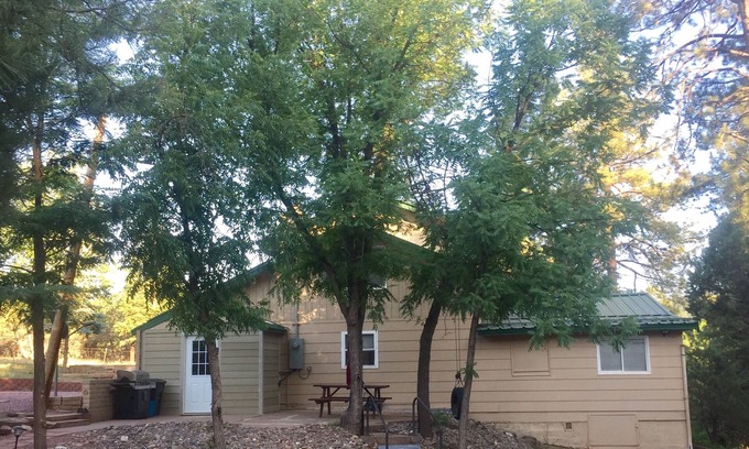 Payson Cabin | Create lasting Memories - Secluded Cabin. Sleeps 12