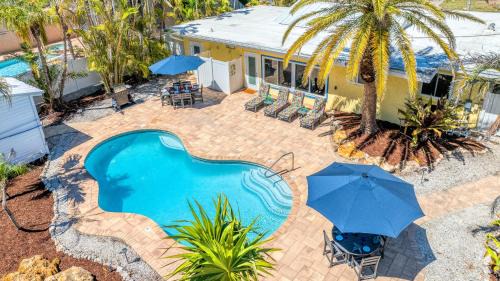 Siesta Key House | Crescent Cottage - 1034