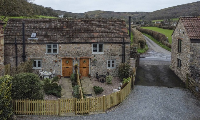 Axbridge Cottage | Crooks