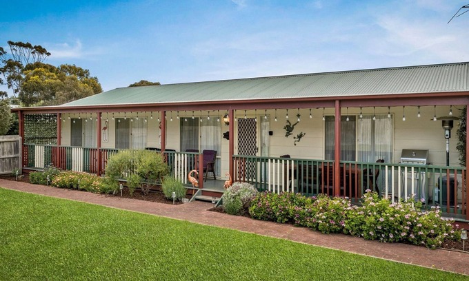 Wimbledon Heights House | Cross Rhodes in Wimbledon Heights