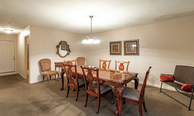 Lake Tansi Condo | Crown Resorts Lake Tansi East 3 Bedroom, 2 Bathroom Condo w/ 2 Queen, 2 Twins