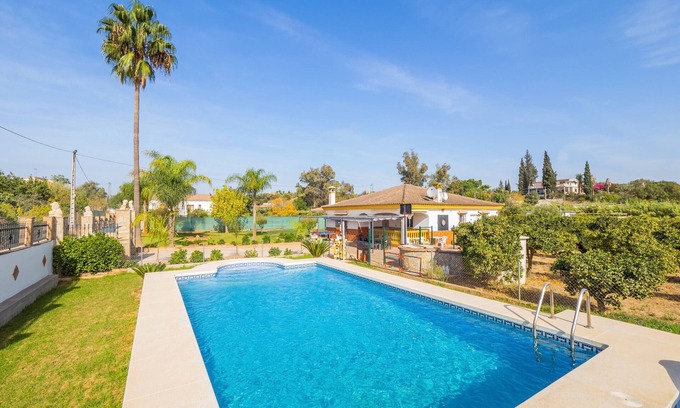 Alhaurin el Grande Villa | Cubo's Sporting Villa Paloma/family/free wifi/private pool