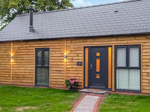 Westbrook Court House | Cuckoo Lodge - Uk42541