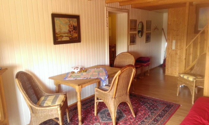 Reetz Apartment | Curr. M.Flair, quiet location, grGarten directly to Forest/Grassland, gr. Lake at 2km,