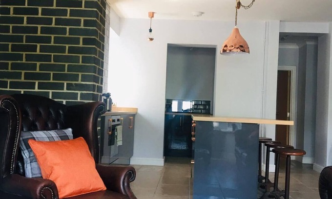 Cwmafan House | Cwmavon holiday let , Blaenavon Lodge