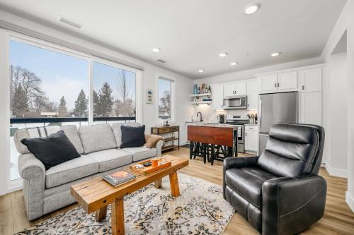 Traverse City House | Cypress Parkside Condo