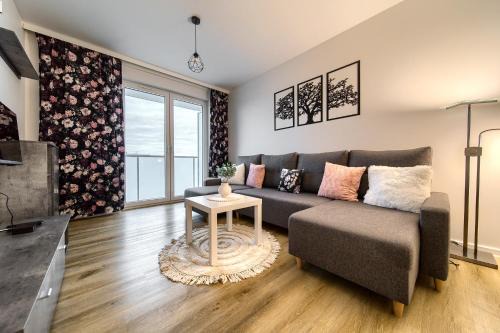 Psie Pole Apartment | Czartoryskiego Cosy Apartment by BookingHost