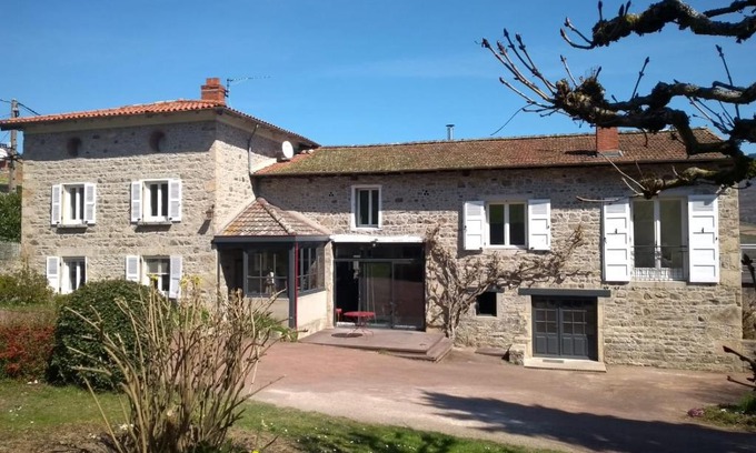 Les Ardillats Bed & Breakfast | Détour en Beaujolais