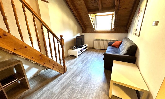 Esterri D'Aneu Apartment | Dúplex Luminoso en Esterri D'àneu