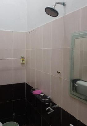 Kampung Bukit Bunga Hotel | D' Bunga Hotel Bukit Bunga Bilik Family Deluxe