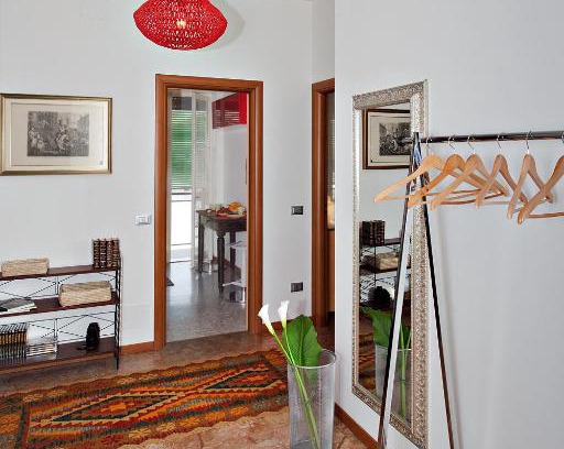 Bergamo Apartment | D&D House