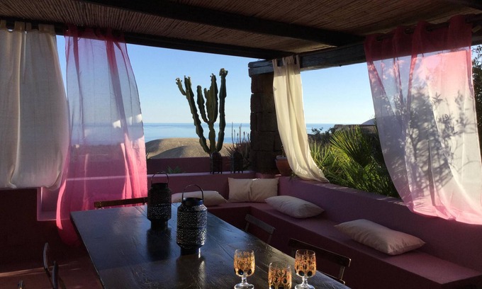 Scauri Siculo House | dammuso Gebel - a refuge that will amaze you