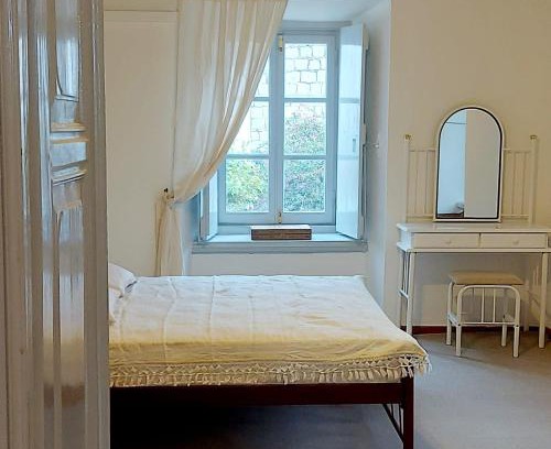 Hydra Apartment | Danaë Port House