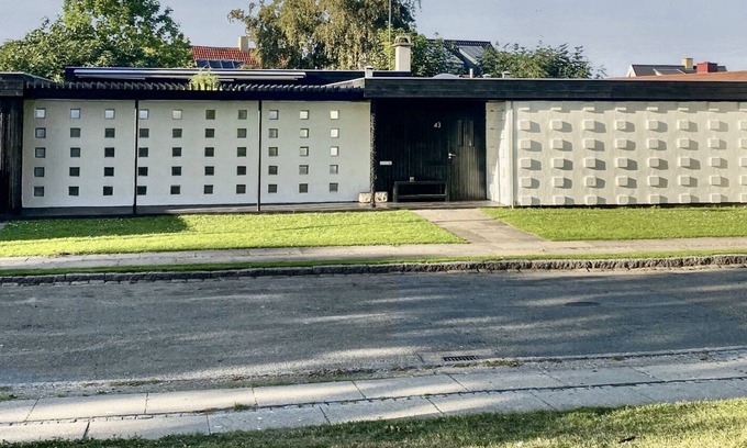 Amager Villa | Danish Mid-Century Modern Architecture House (1959) by the Beach in Copenhagen.