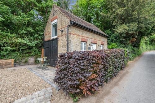 Luddesdown House | Darnley Lodge