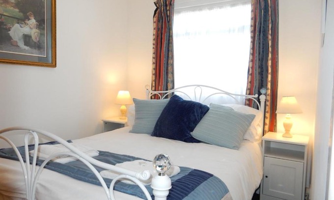 Dartmouth Ski Chalet | Dartmouth Chalet Holidays