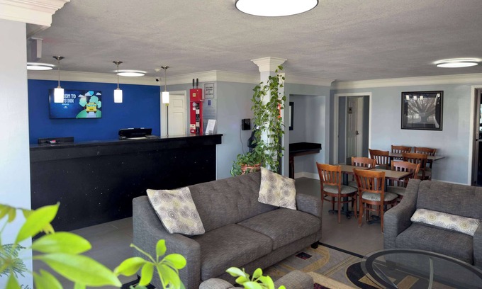 Gonzales Hotel | Days Inn by Wyndham Gonzales