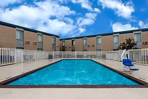 Duncan Hotel | Days Inn by Wyndham Duncan