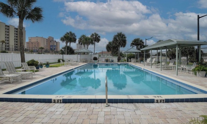 Ocean View Halifax Estates Apartment | Daytona Beach Condo with Beach View and Access!