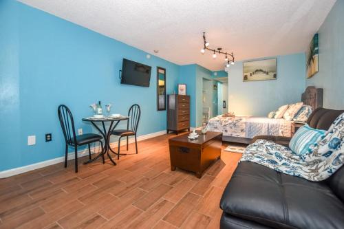 Davis Apartment | Daytona Condo with Beautiful Ocean and City View