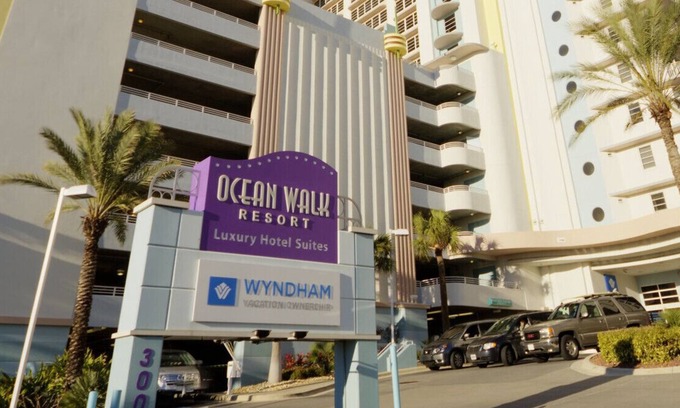 Daytona Beach Apartment | Daytona Ocean Walk Wyndham 1 bedroom sleeps 4 view
