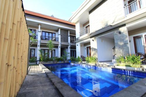 Kuta House | De Dukuh Guest House