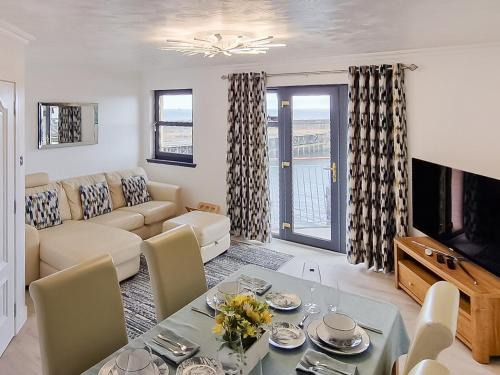 Kirkcaldy House | Deas' Wharf