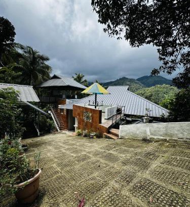 Aadit House | Deep Rich Farm villa Munnar