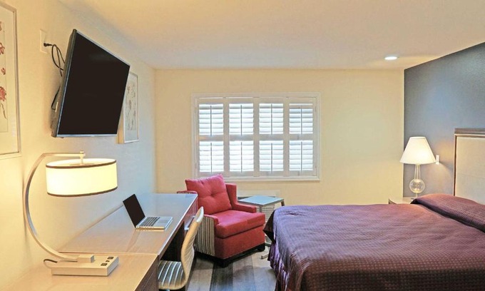 South San Gabriel Hotel | Del Mar Motel