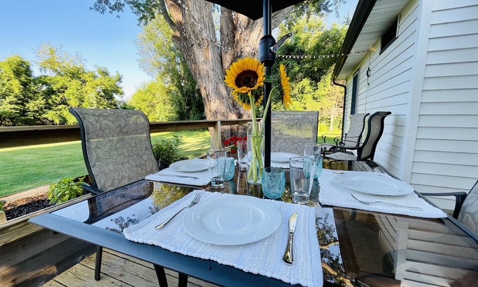 Hollowville House | Delightful country home in tranquil setting