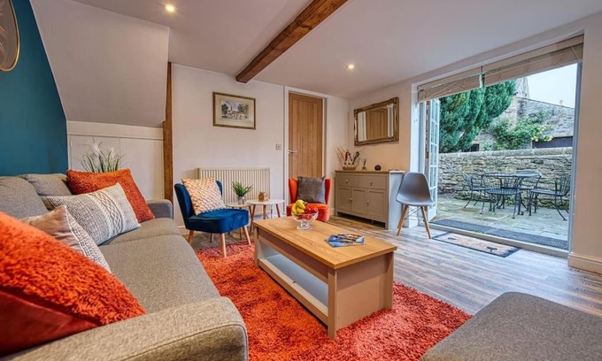 Bakewell House | Delightful two-bedroom cottage in the heart of Bakewell