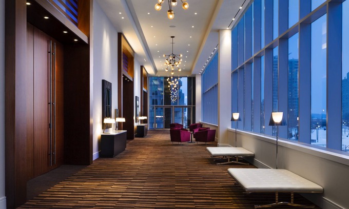 Toronto Entertainment District Hotel | Delta Hotels by Marriott Toronto