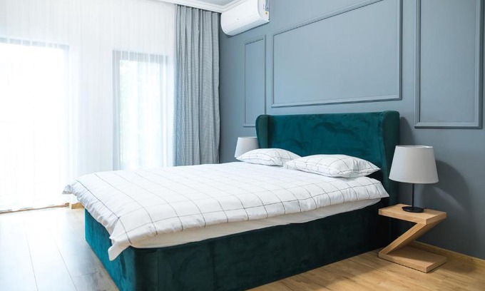 Karlovo Apartment | Deluxe Central Rooms