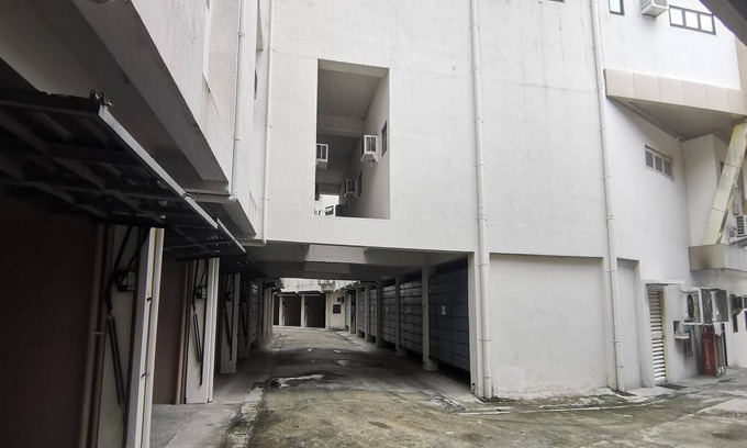 Angeles City House | Deluxe Double | Pampanga Near Clark Airport