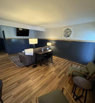 Osage Beach Apartment | Deluxe Double Suite - Lake View