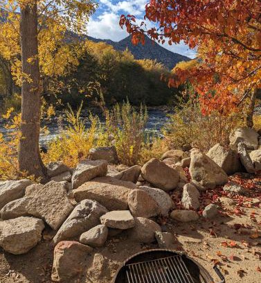 Kernville House | Deluxe little cabin 2 min stroll to Kern River
