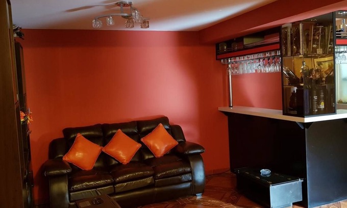 Primero de Mayo Apartment | Departamento Con Cochera En Estreno