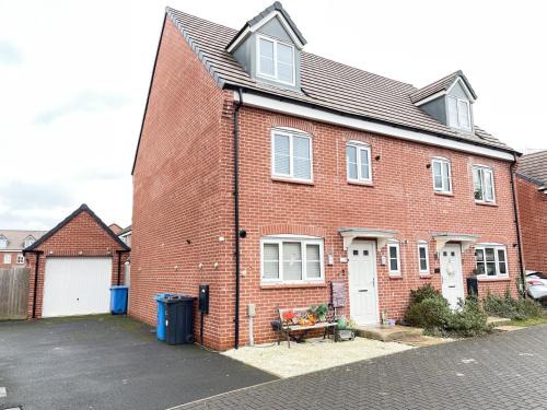 Little Eaton House | Derby Den