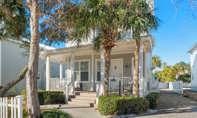 Crystal Beach House | Destin Beach House - Gulf Moon by PHG