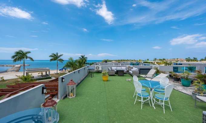 St. Ann's Bay House | Destiny