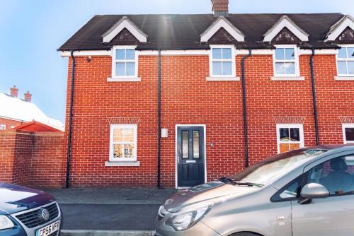 Colchester House | Detached Coach House