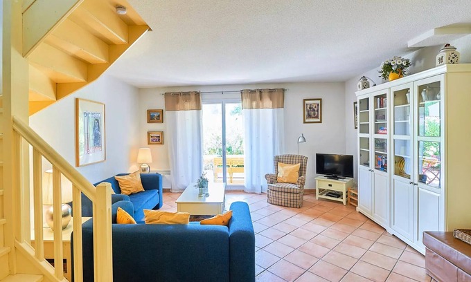 Nans-les-Pins Villa | Detached villa, 2 bathrooms, sleeps 6