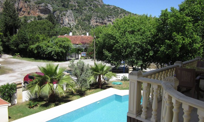 Dalyan City Center Villa | Detached Walled & Gated Villa With WI FI, Private Pool, Separate jacuzzi.